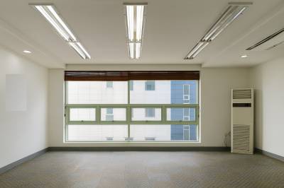 부산광역시 부산진구 전포동 595-21 운암빌딩 사무실