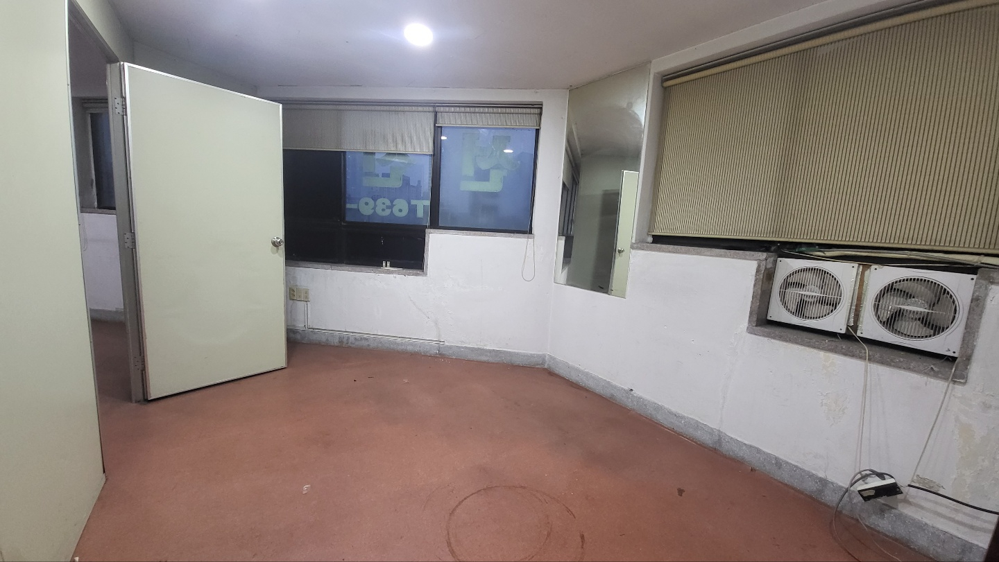 부산광역시 남구 문현동 사무실 썸네일 6