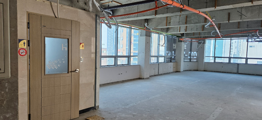 사무실 · 연산동 사진 4