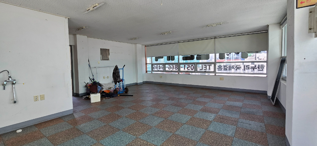부산광역시 연제구 연산동 사무실 썸네일 7