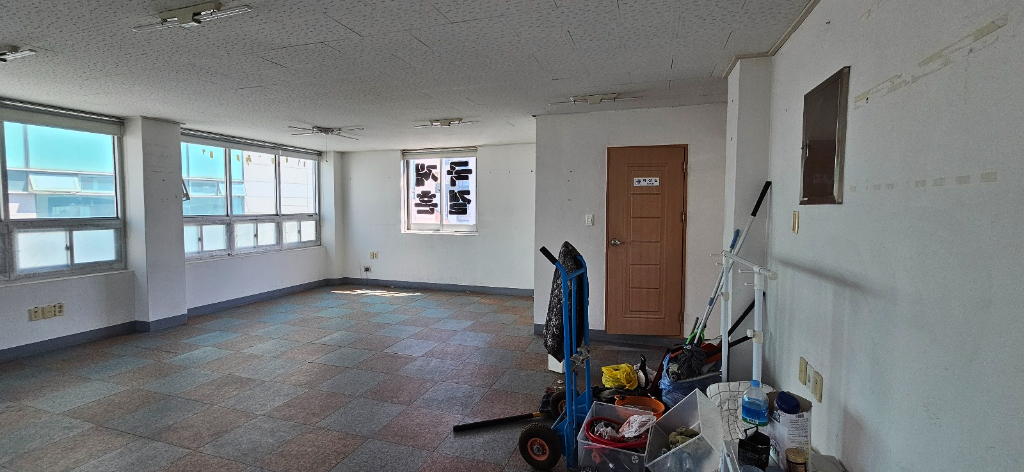 부산광역시 연제구 연산동 사무실 썸네일 6