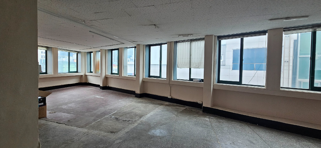 부산광역시 동구 범일동 사무실 썸네일 7