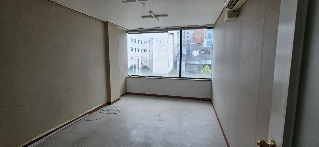 부산광역시 연제구 연산동 사무실 썸네일 6