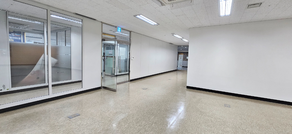 부산광역시 연제구 연산동 사무실 썸네일 3