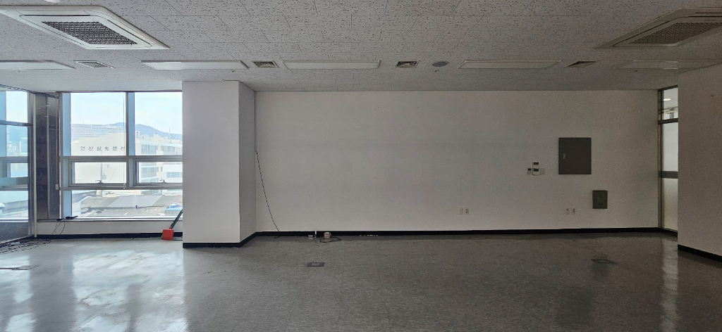 부산광역시 연제구 연산동 사무실 썸네일 2