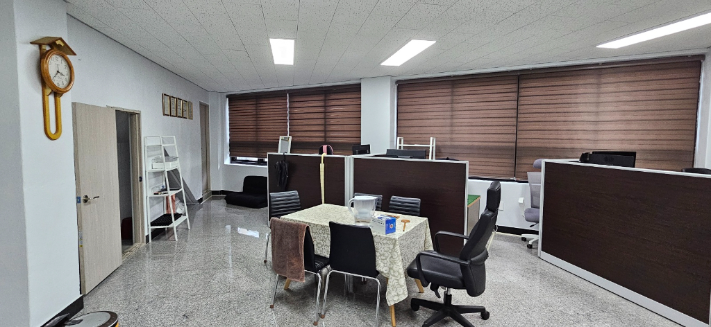 부산광역시 부산진구 부전동 상가 - 1