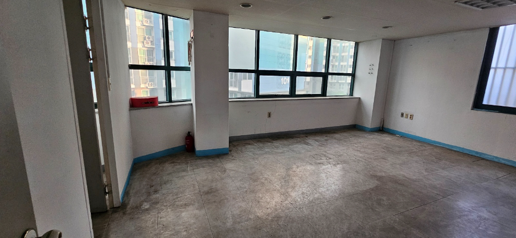 부산광역시 연제구 연산동 사무실 썸네일 4