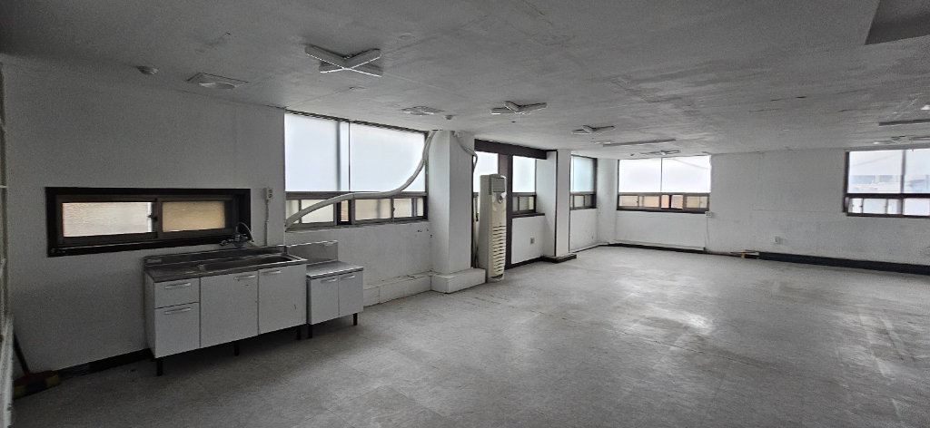 부산광역시 연제구 연산동 사무실 썸네일 2