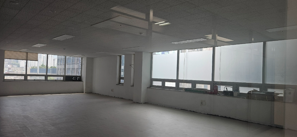 부산광역시 연제구 연산동 사무실 썸네일 4