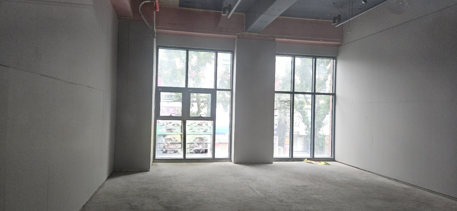 부산광역시 수영구 광안동 사무실 - 1