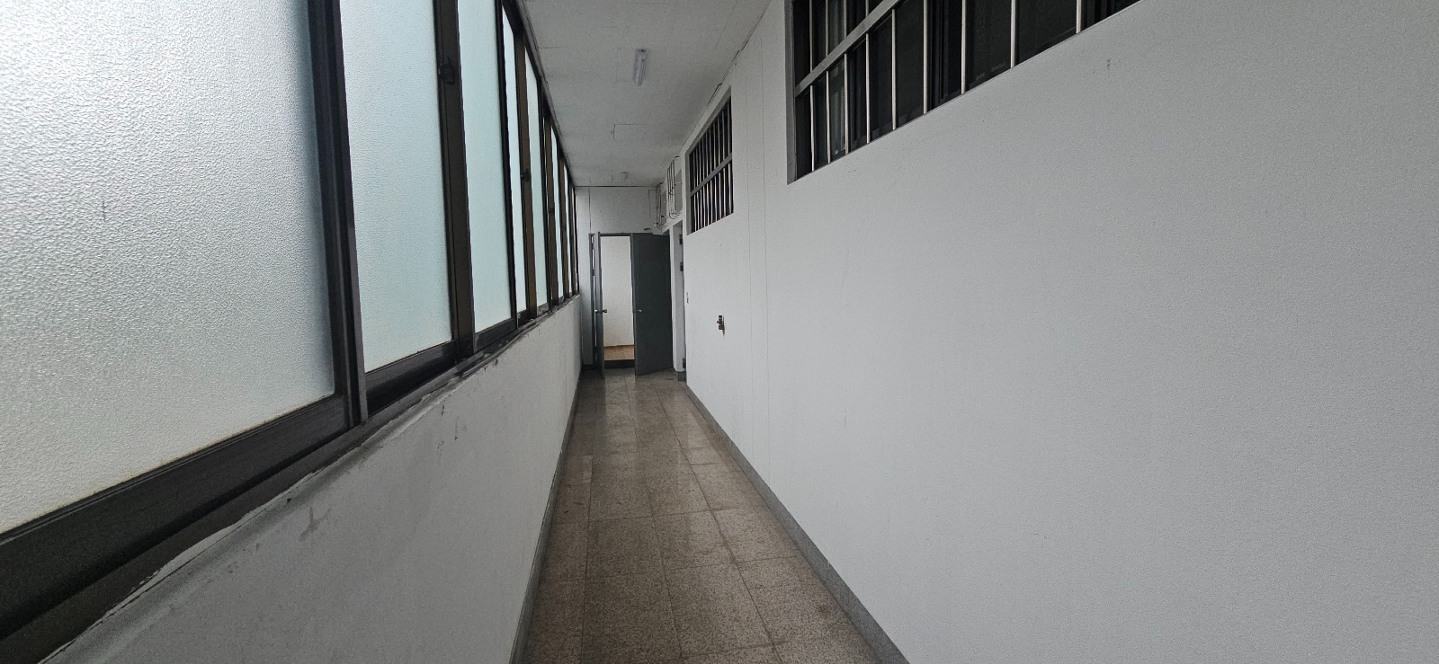 부산광역시 동래구 온천동 사무실 썸네일 8