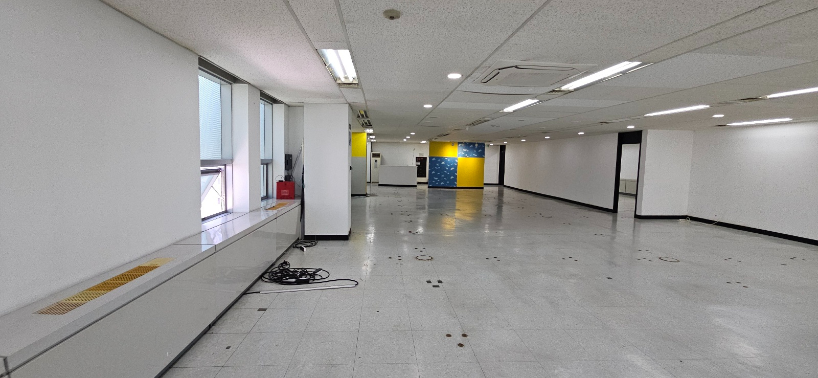 부산광역시 연제구 연산동 사무실 썸네일 2