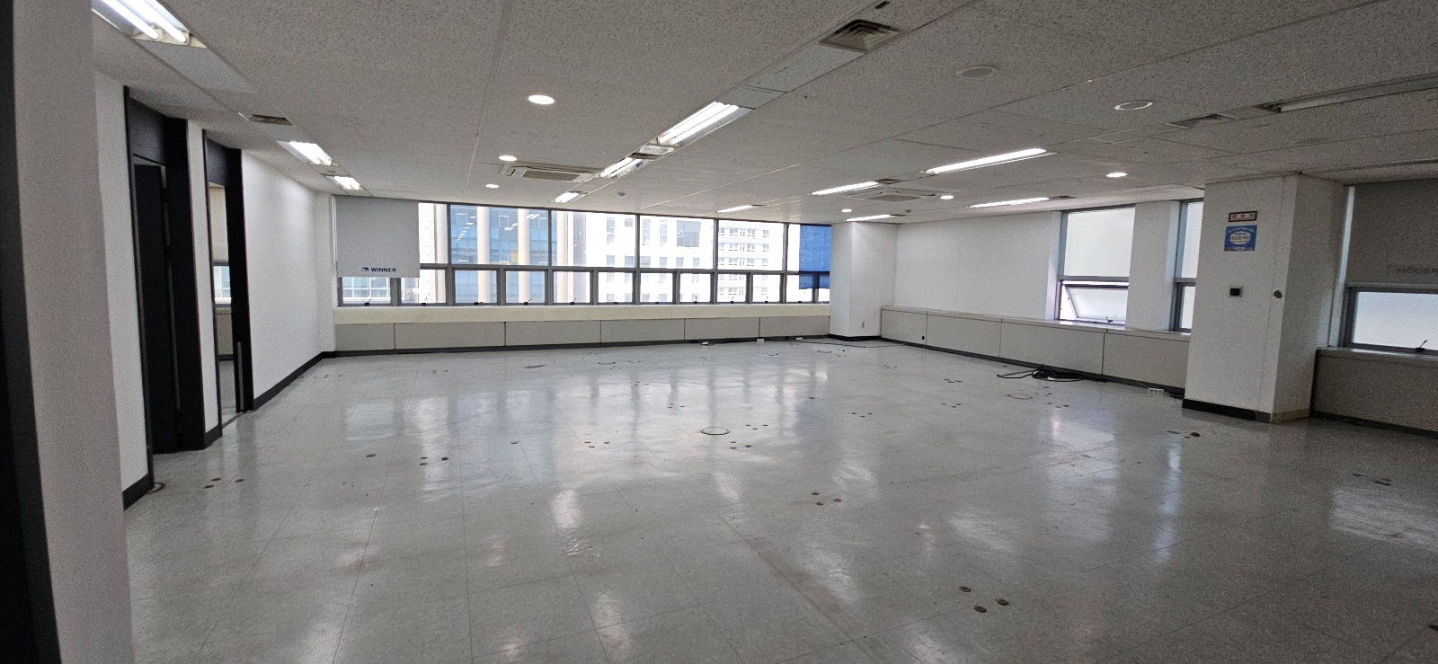 부산광역시 연제구 연산동 사무실 썸네일 4