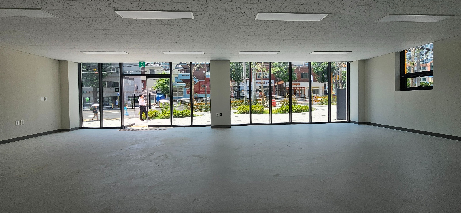 부산광역시 동래구 사직동 상가 썸네일 5