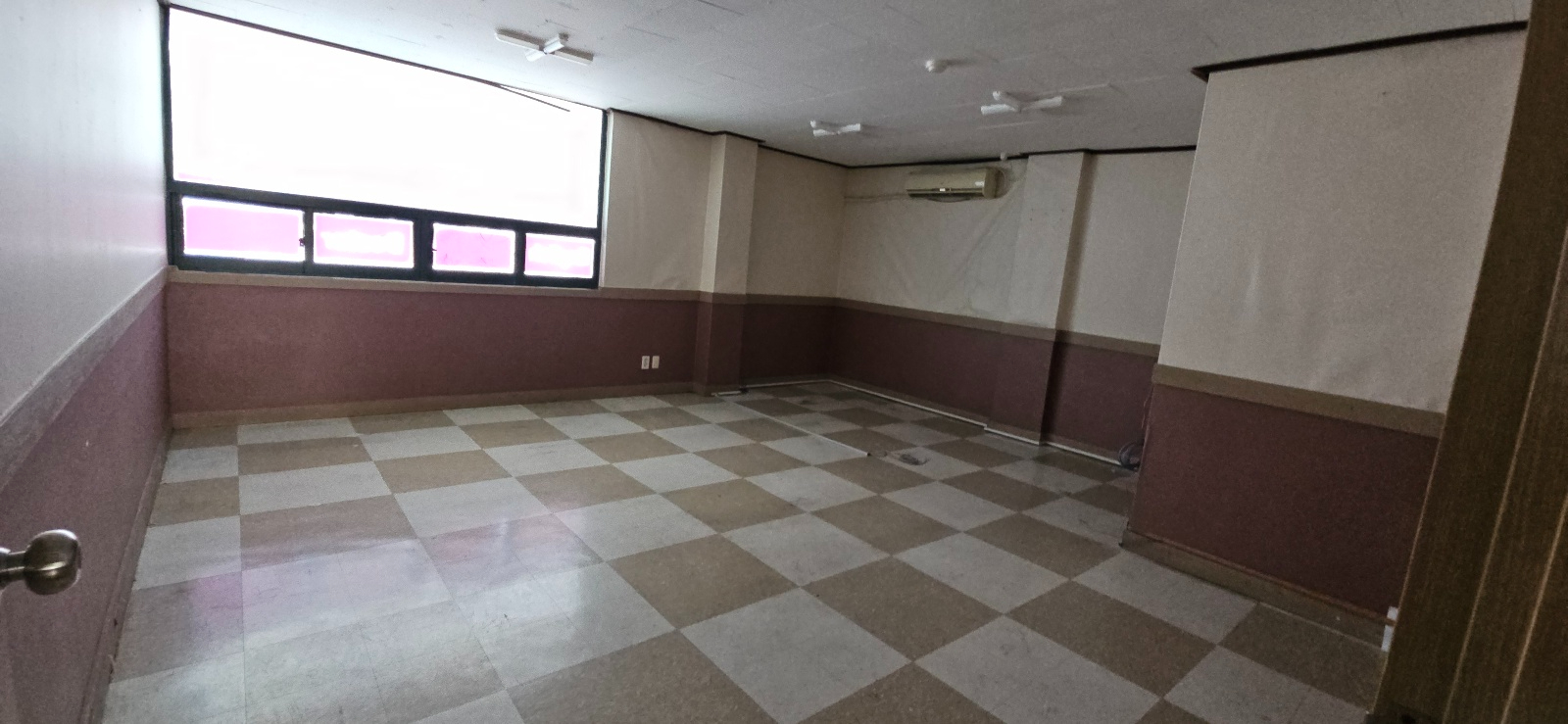 부산광역시 남구 문현동 사무실 - 1