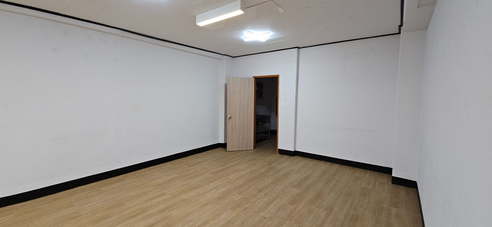 부산광역시 동구 초량동 사무실 썸네일 7