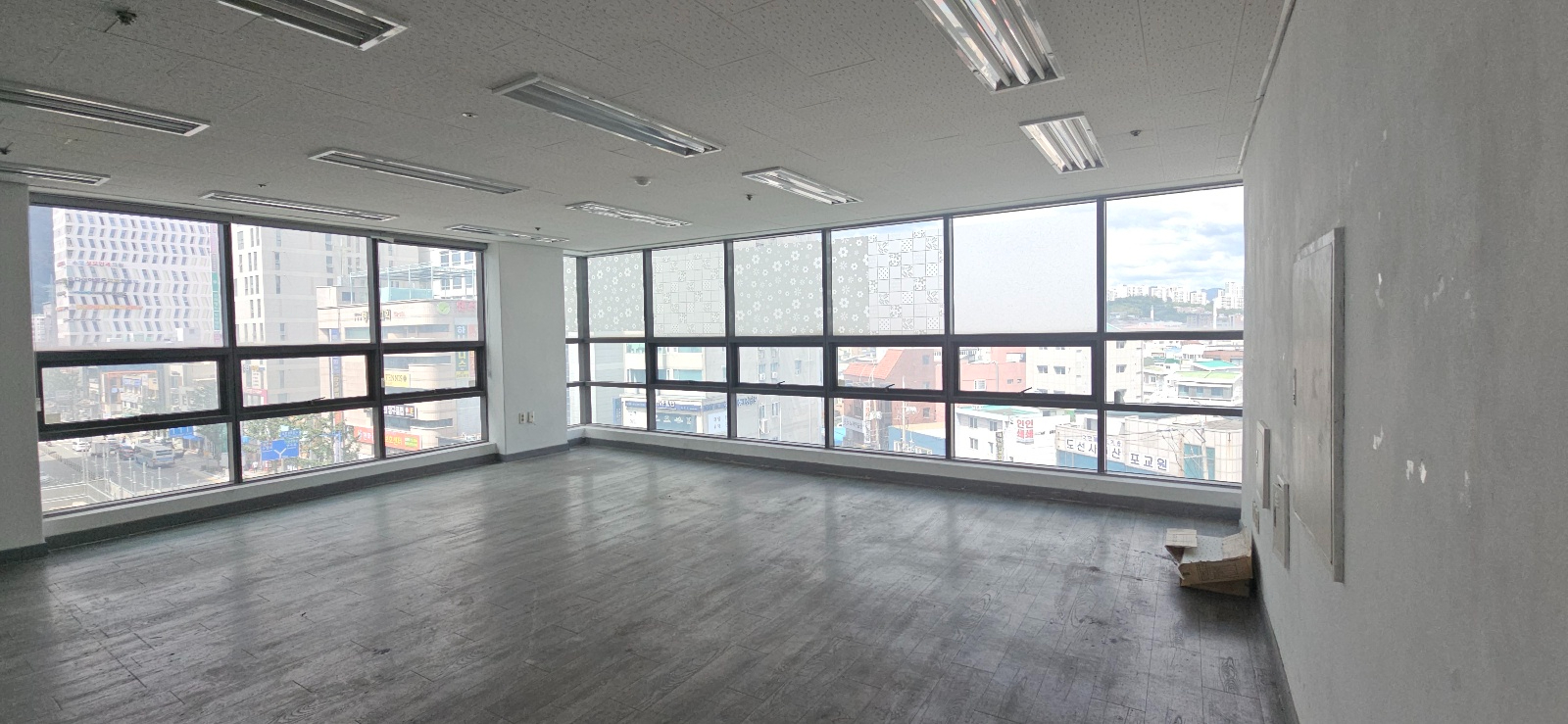 부산광역시 수영구 광안동 사무실 썸네일 2