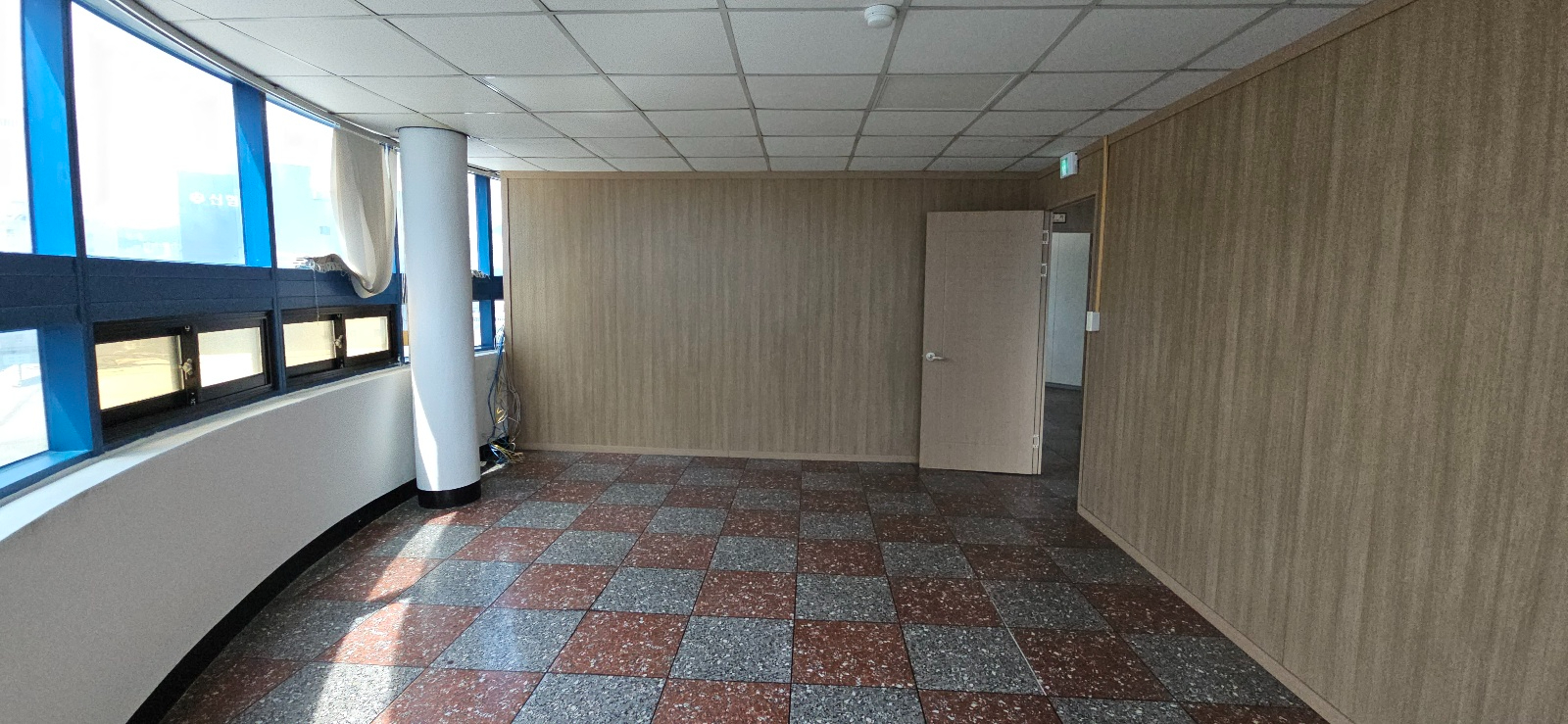 부산광역시 수영구 수영동 사무실 썸네일 6