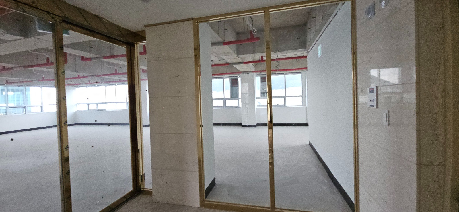 사무실 · 광복동1가 사진 2