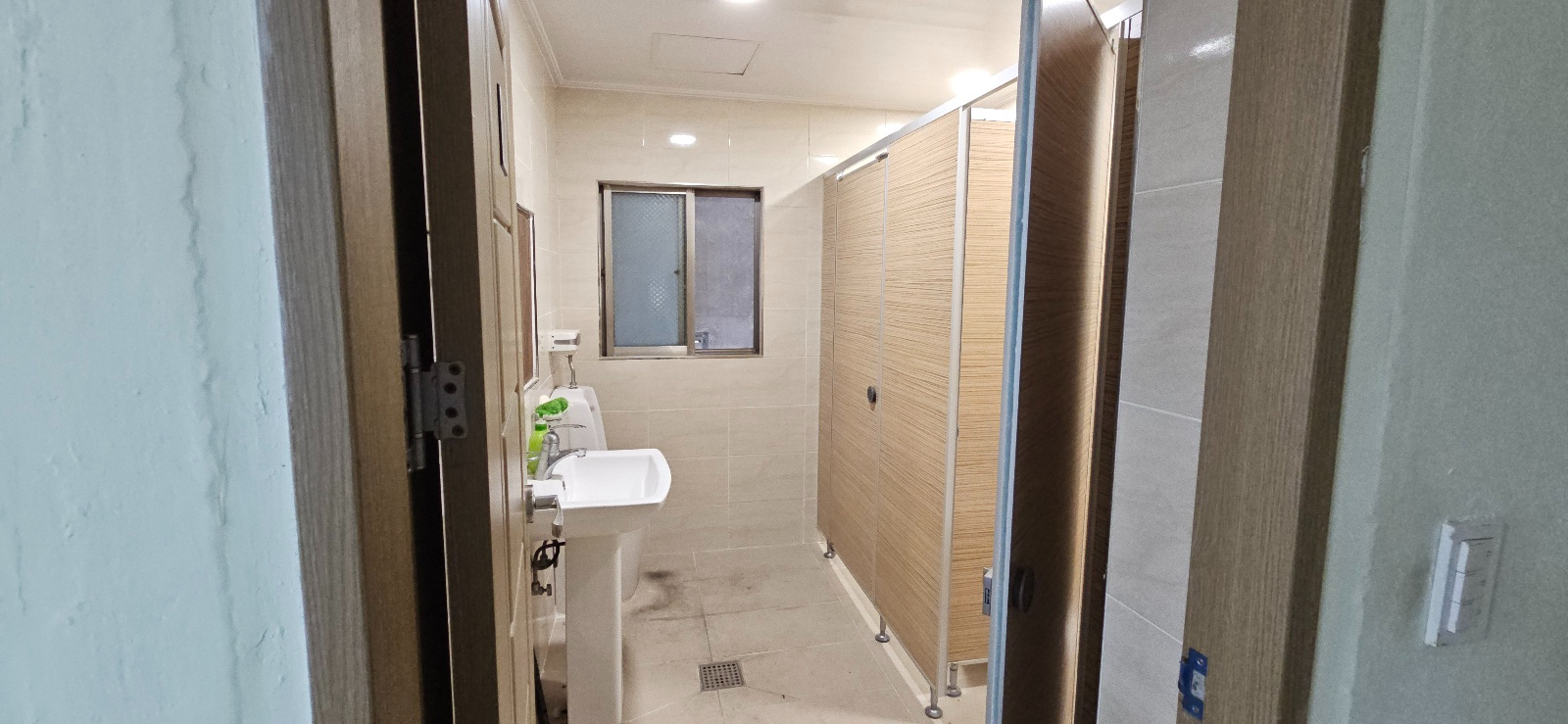 부산광역시 금정구 구서동 사무실 썸네일 8