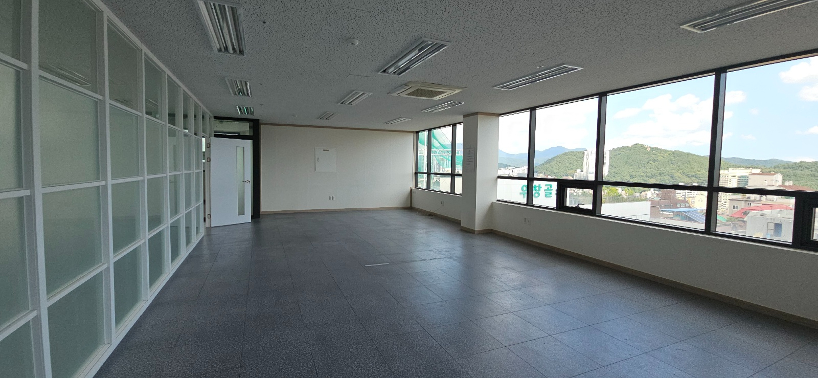 부산광역시 금정구 남산동 사무실 썸네일 4