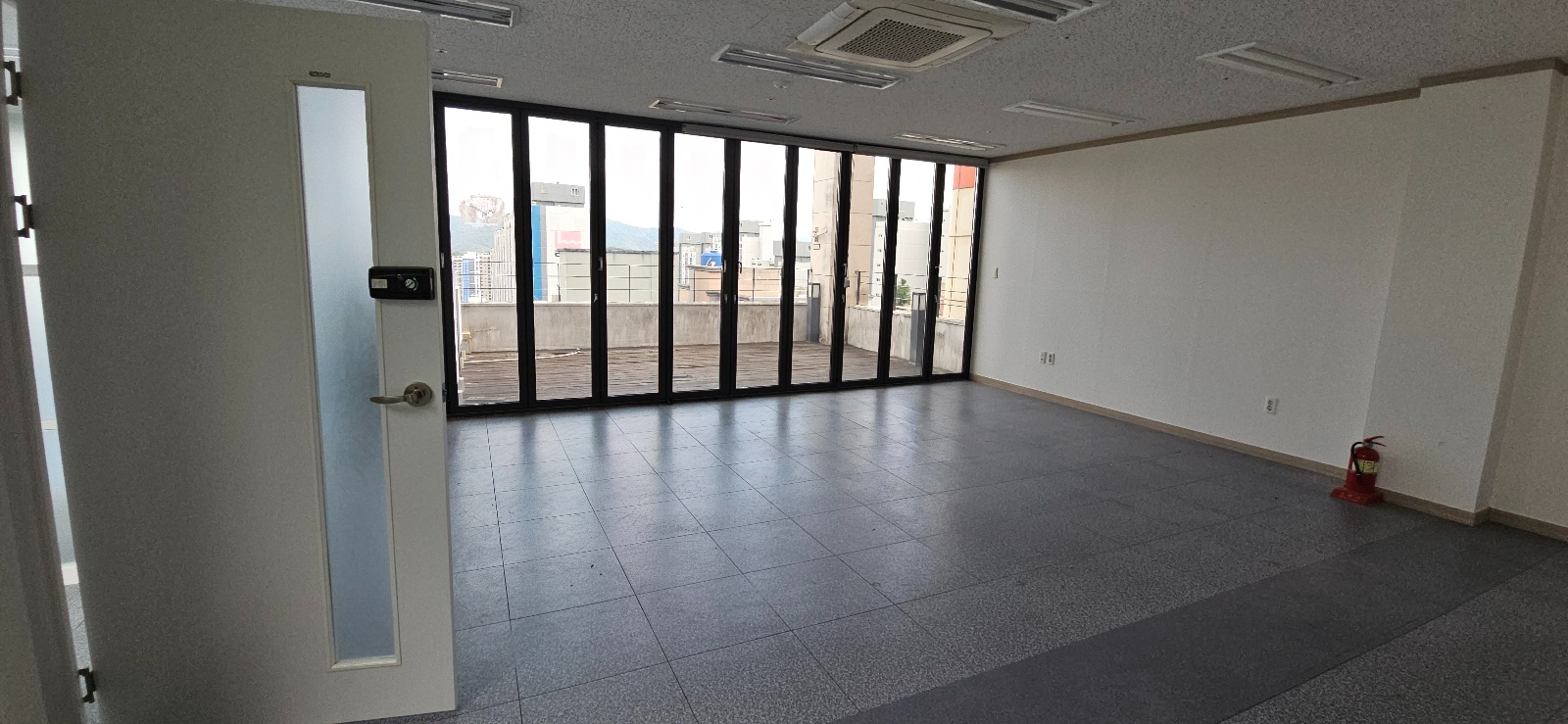 부산광역시 금정구 남산동 사무실 썸네일 5