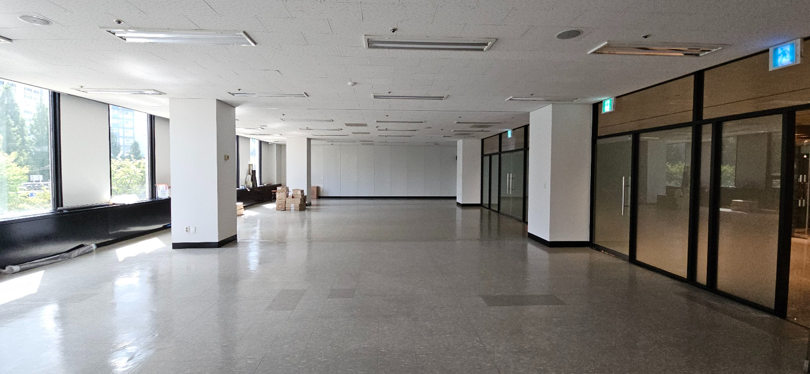 사무실 · 거제동 사진 4