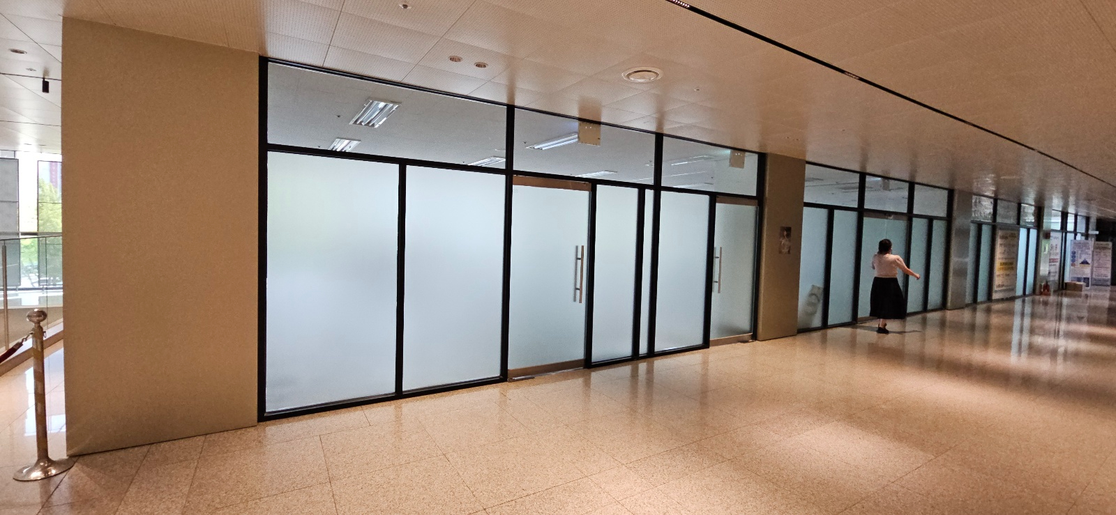 사무실 · 거제동 사진 7