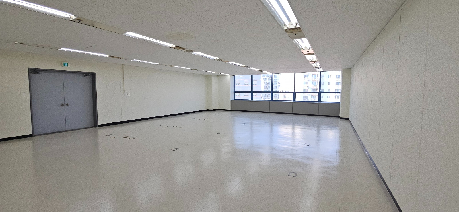 부산광역시 동래구 수안동 사무실 썸네일 3