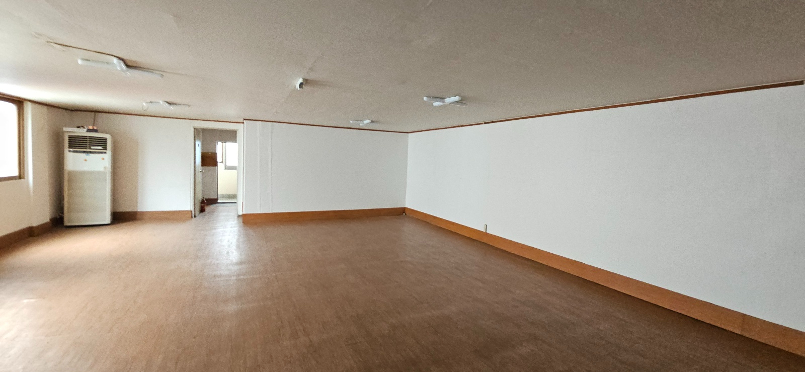 부산광역시 연제구 연산동 사무실 썸네일 2