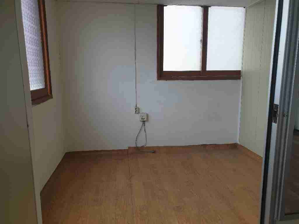 부산광역시 수영구 수영동 사무실 썸네일 2