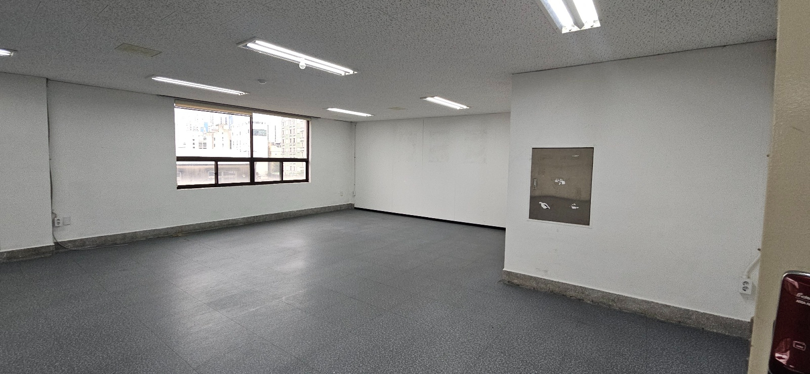 부산광역시 동래구 수안동 사무실 썸네일 3