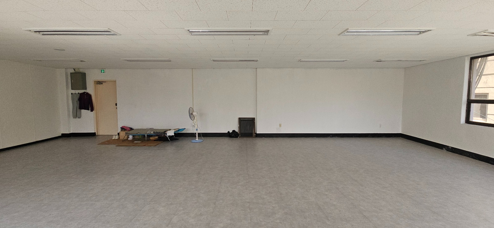 부산광역시 동래구 수안동 사무실 썸네일 8