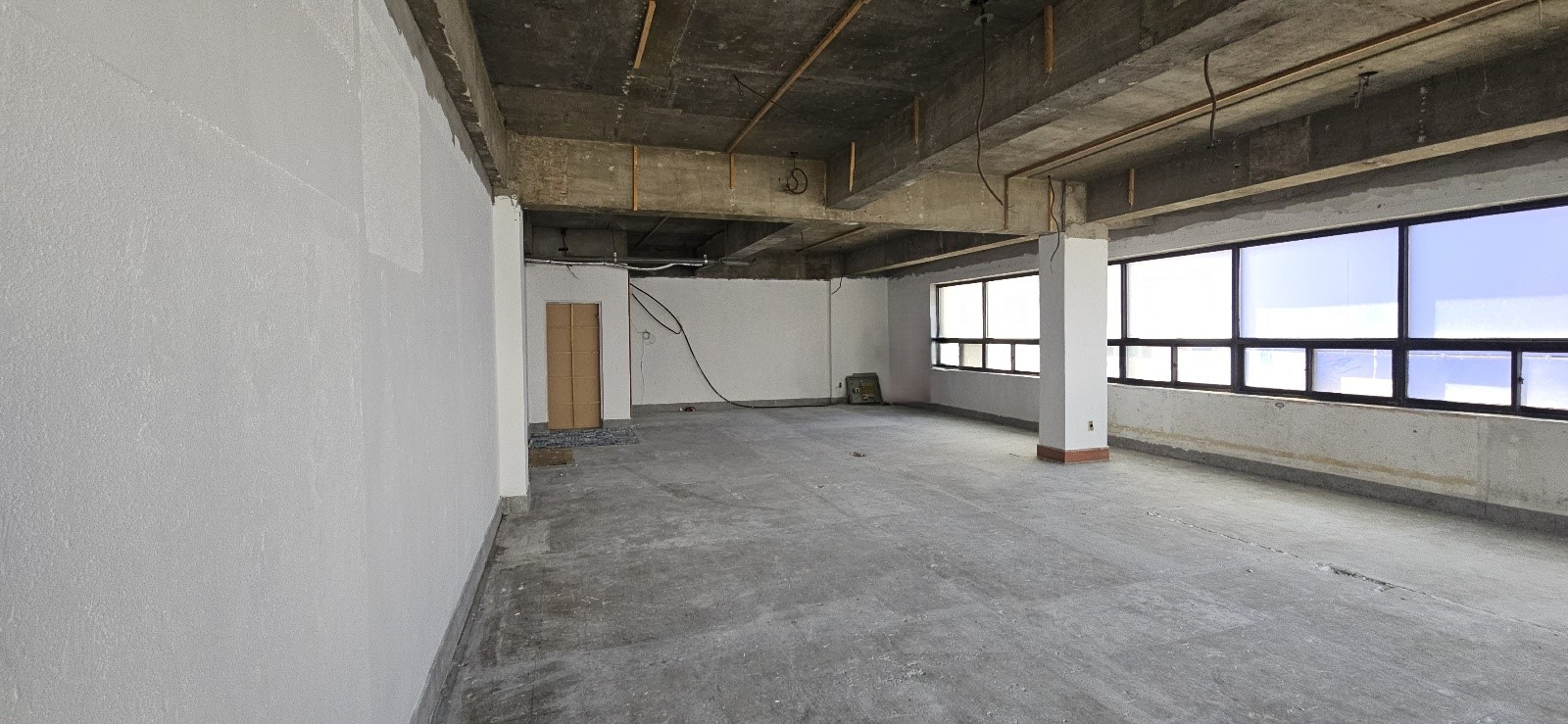 부산광역시 동래구 수안동 사무실 썸네일 3