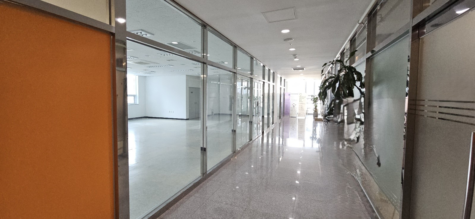 부산광역시 연제구 연산동 사무실 썸네일 5