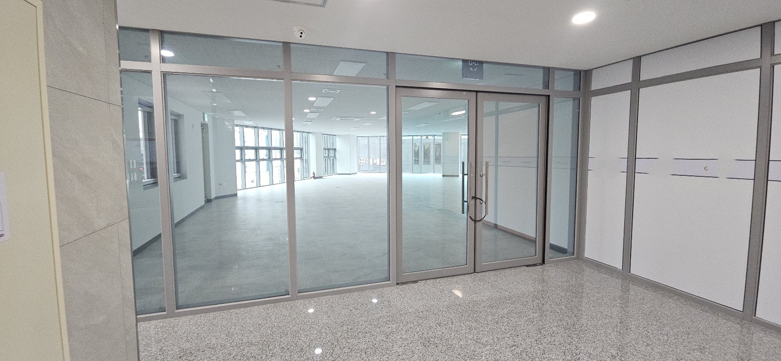 부산광역시 연제구 연산동 사무실 썸네일 7