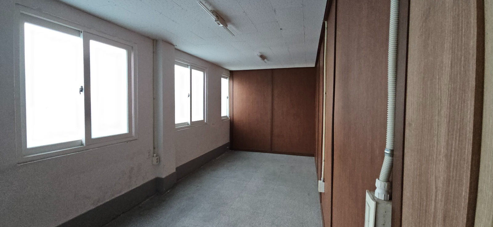 부산광역시 부산진구 개금동 사무실 썸네일 2