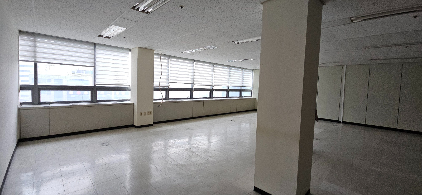 부산광역시 해운대구 우동 사무실 - 1