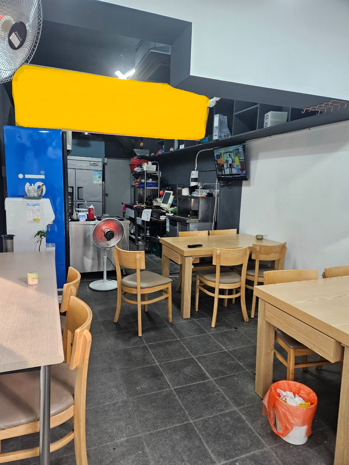 부산광역시 남구 대연동 상가 - 1