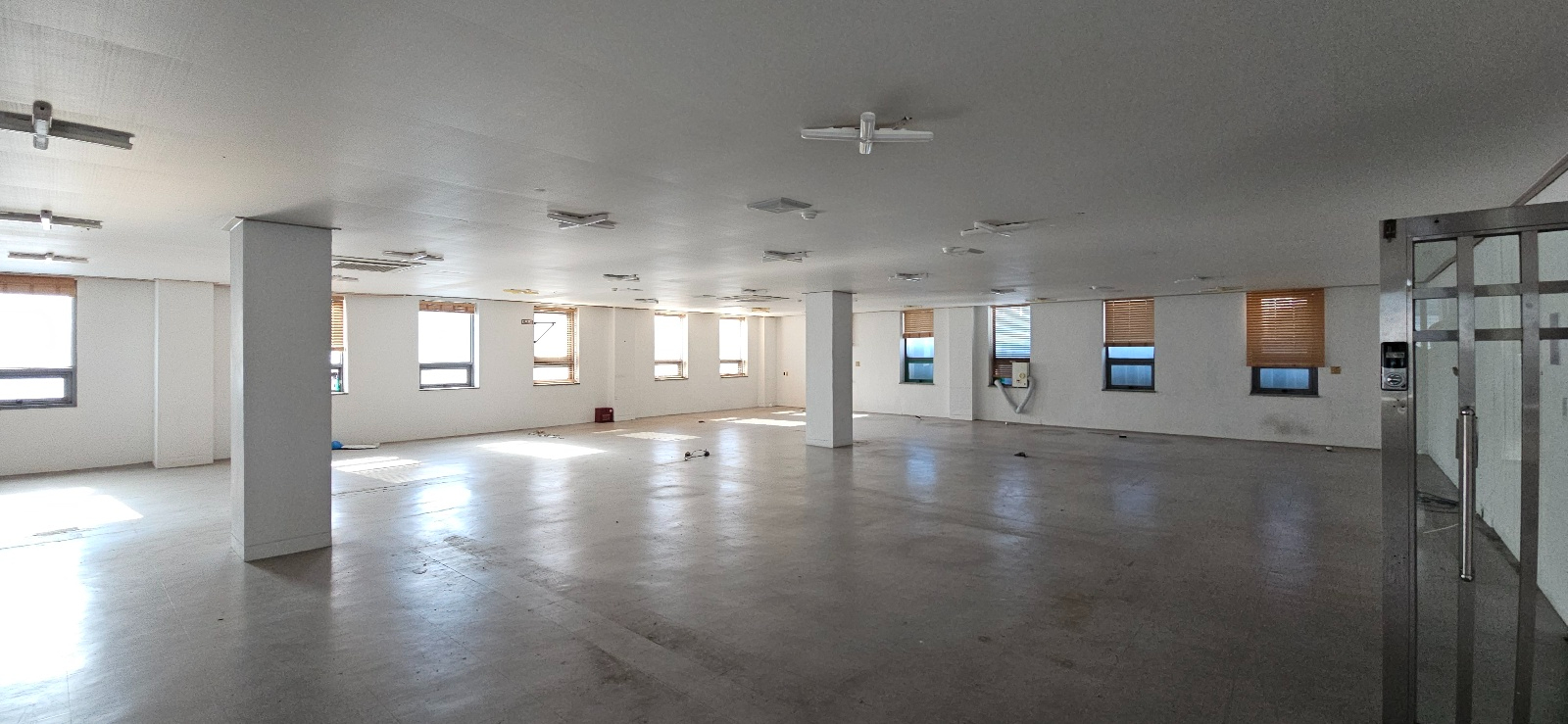 부산광역시 금정구 구서동 사무실 썸네일 4