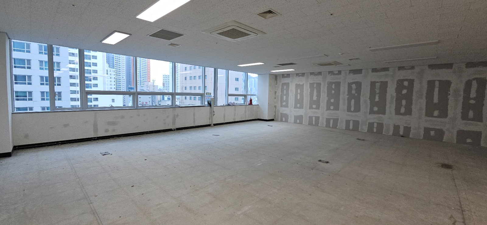 부산광역시 연제구 연산동 사무실 썸네일 2