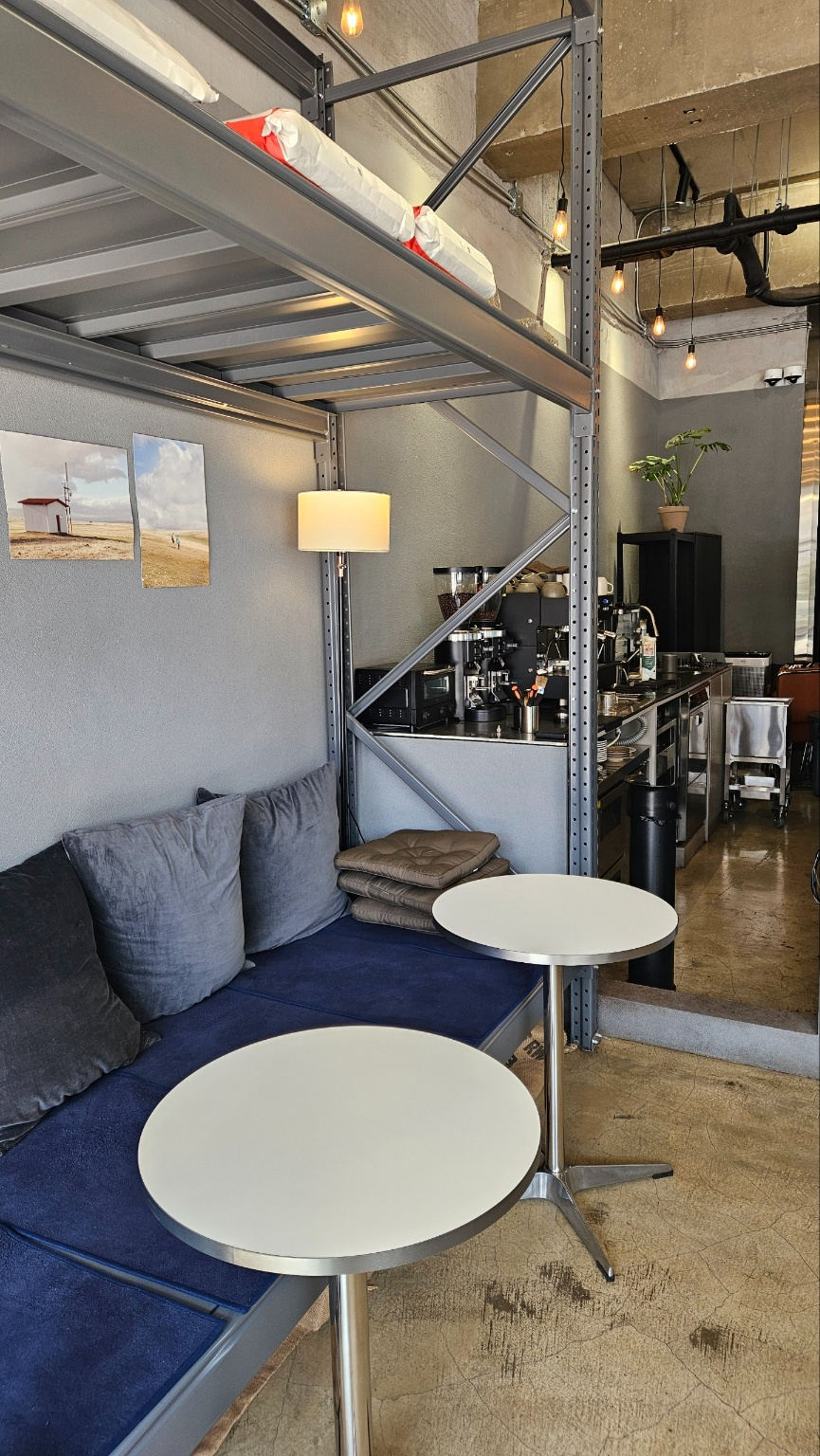 부산광역시 연제구 거제동 상가 썸네일 2