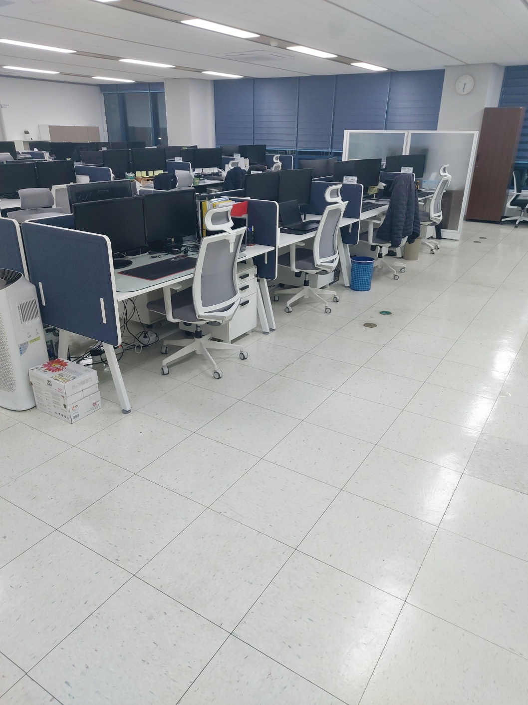 부산광역시 중구 중앙동4가 사무실 썸네일 2