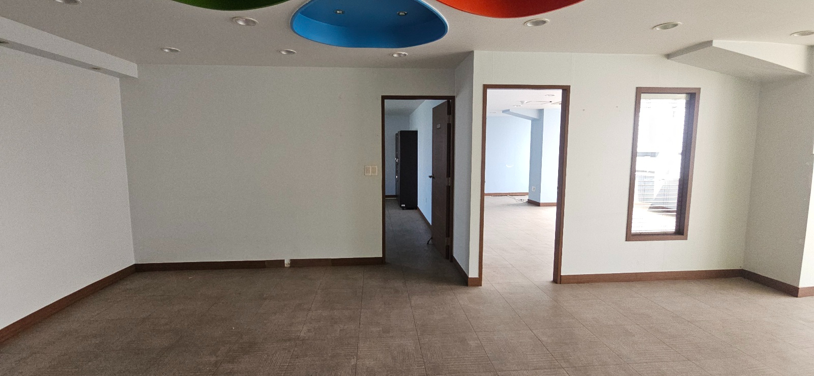 부산광역시 동구 범일동 사무실 썸네일 2