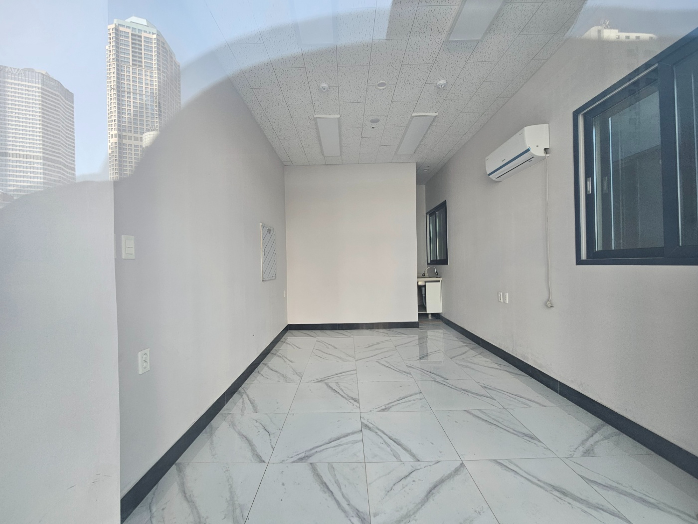 부산광역시 부산진구 범천동 상가 - 1