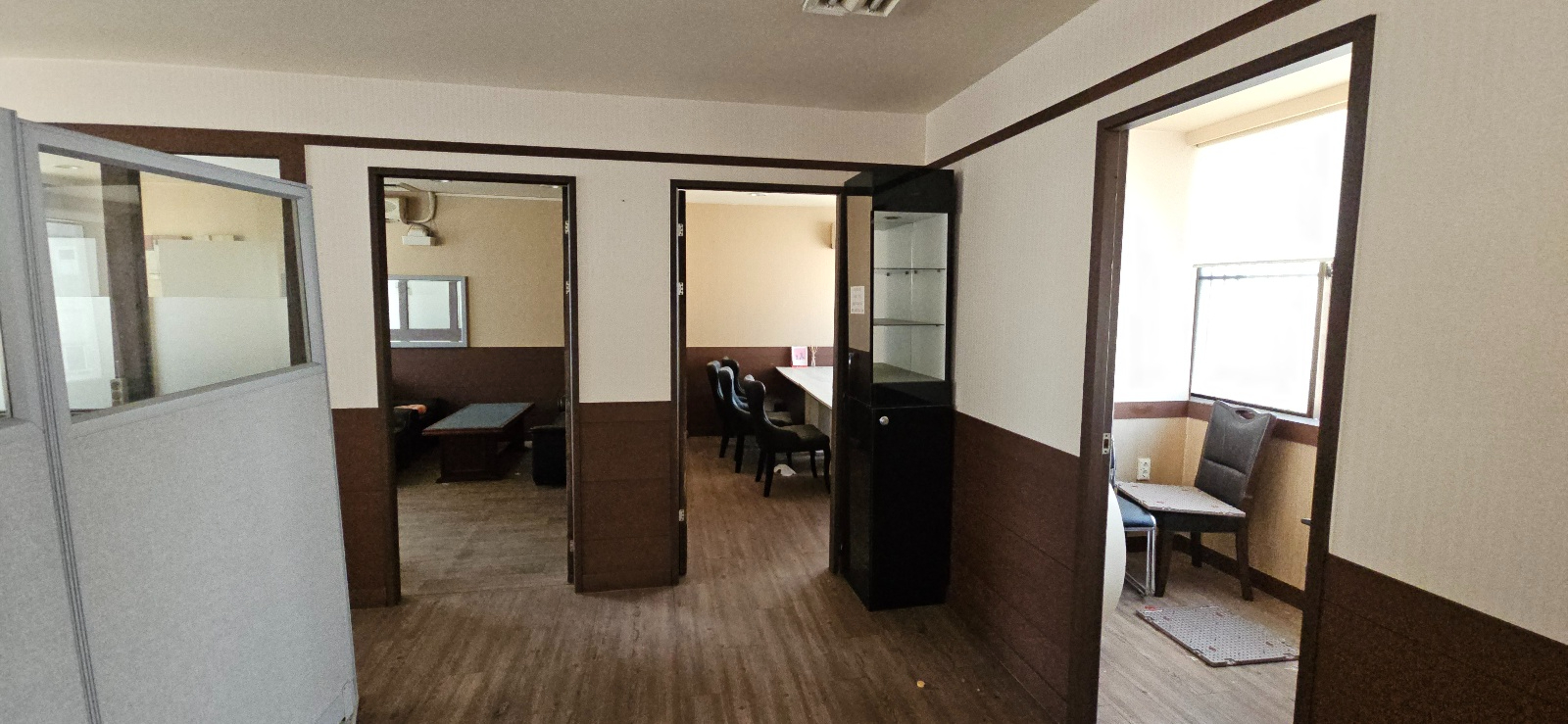 부산광역시 연제구 거제동 사무실 썸네일 5