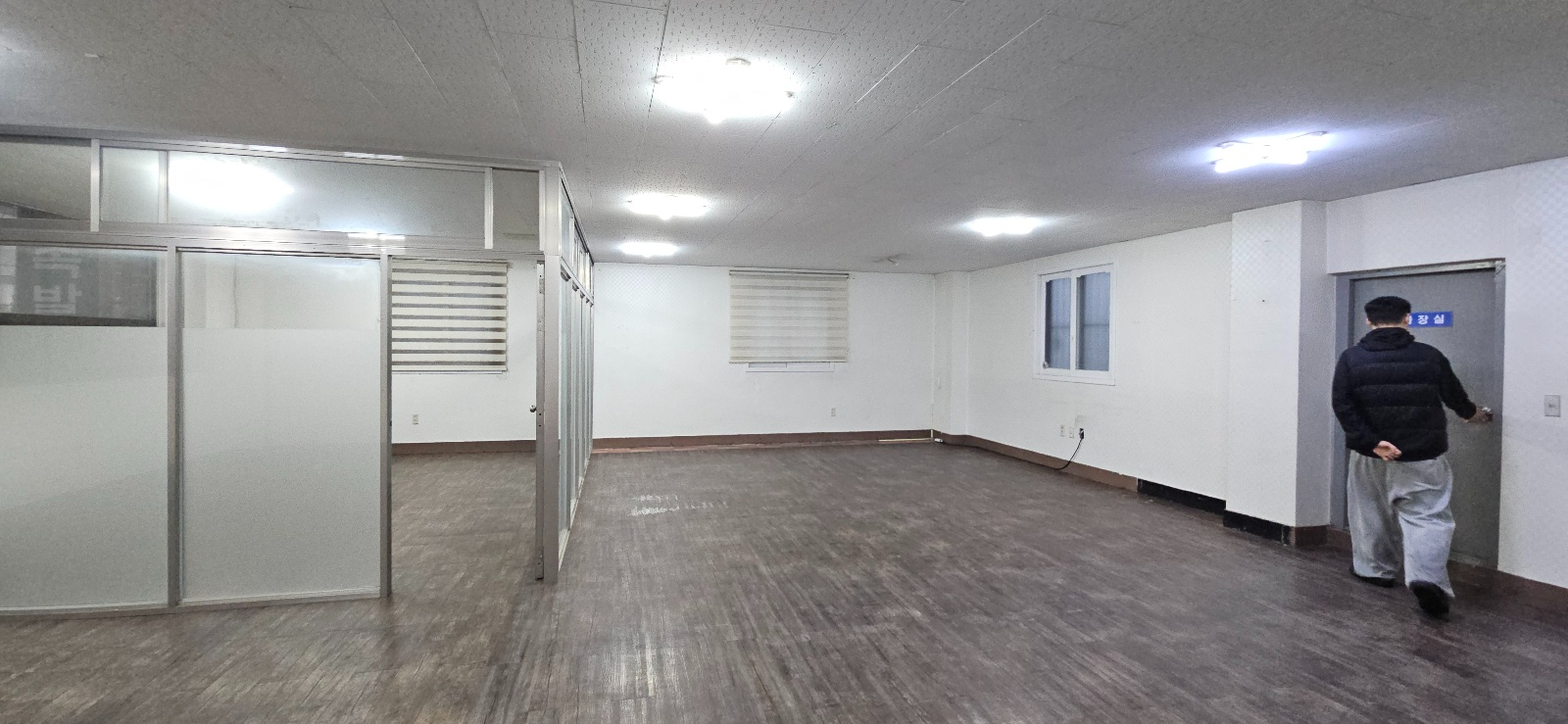 부산광역시 동래구 사직동 사무실 썸네일 4