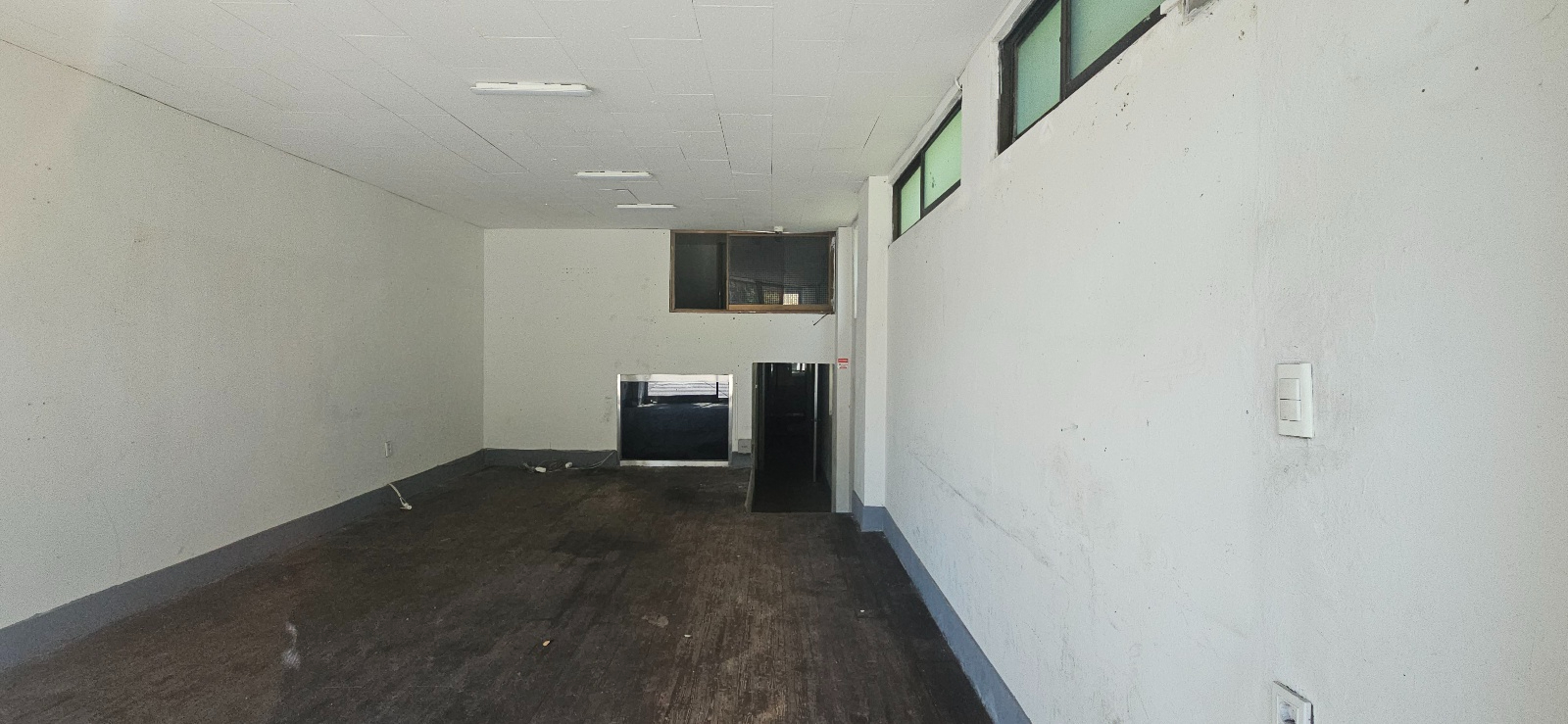 부산광역시 동래구 수안동 상가 썸네일 2