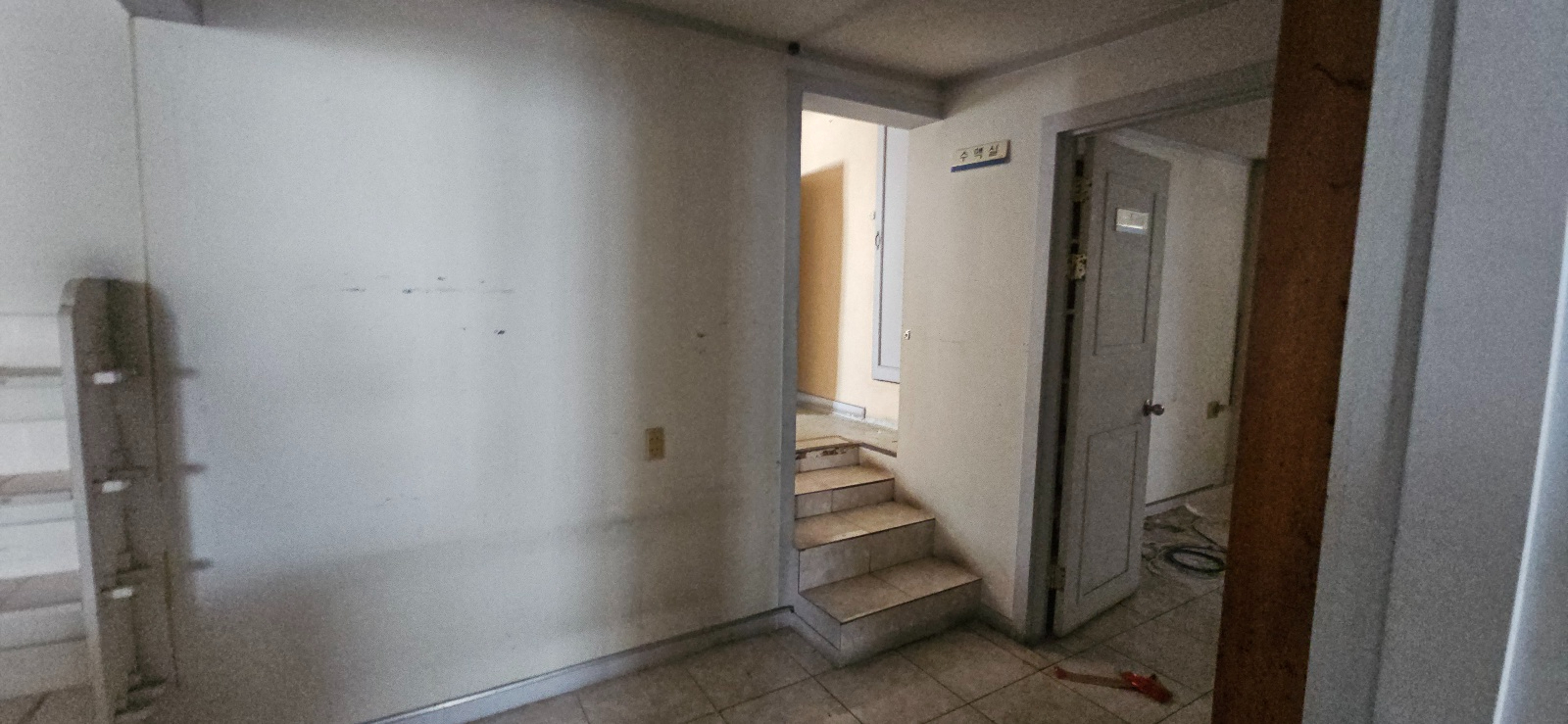 부산광역시 연제구 연산동 사무실 썸네일 8