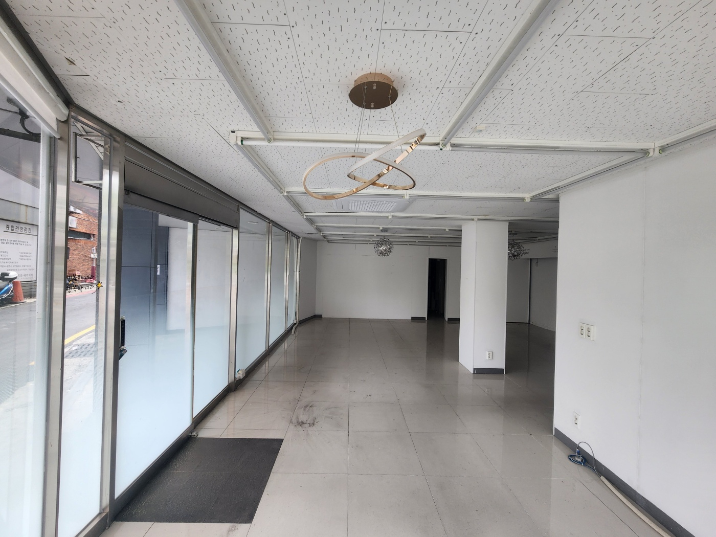 상가 · 부전동 사진 2